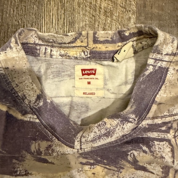 Levi’s relaxed vintage style t shirt 👕 - Picture 2 of 3